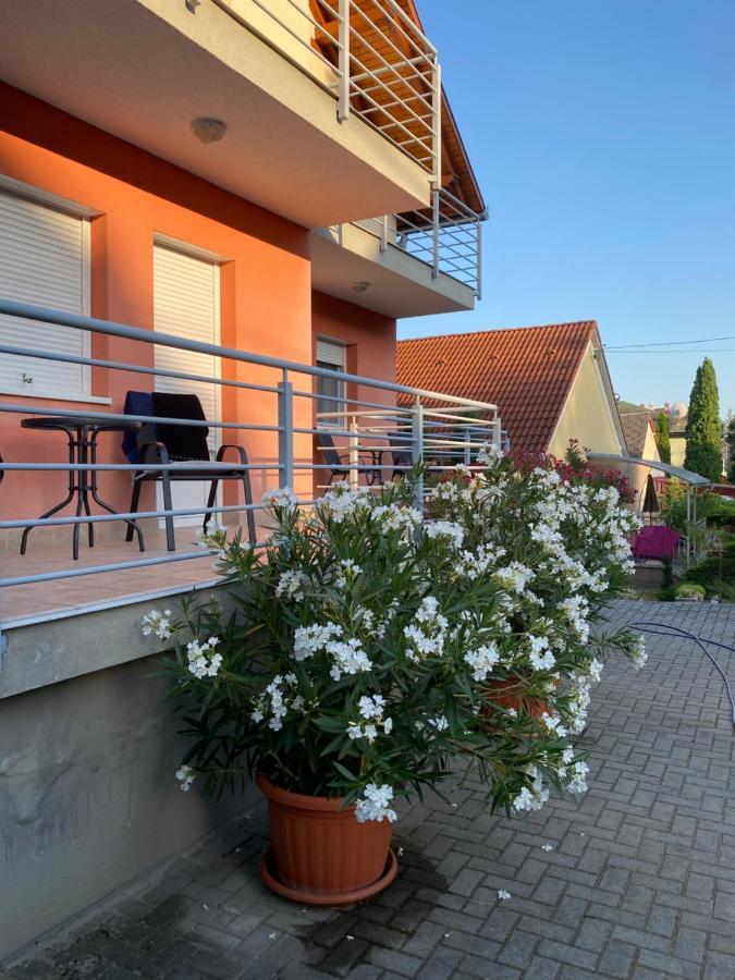 Апартаменты Bonita Apartmanhaz Залакарош Экстерьер фото